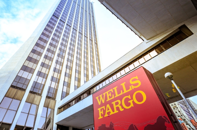 미국 최대 자산운용사 중 하나인 웰스파고(Wells Fargo)가 고객에 암호화폐 투자를 제공한다고 밝혔다.