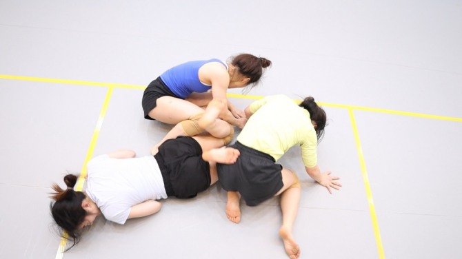 이정인 안무의 '공유과 공존'(이정인 크리에이션)