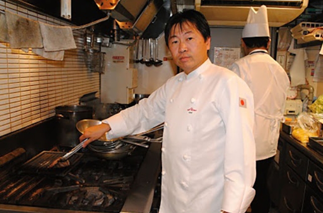 일본의 노무라 홀딩스 계열사가 암호화폐를 통한 유명 셰프 오쿠다 마사유키(사진)의 고급 이탈리안 레스토랑 요리에 대한 배달 서비스를 시작한다고 발표했다.