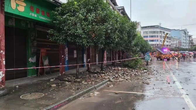 중국 쓰촨 루저우에서 규모 6.0의 지진이 발생했다. 사진=산화사