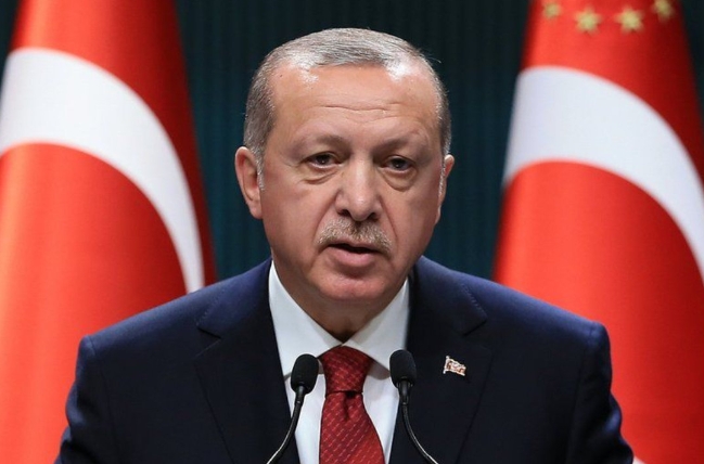 레제프 타이이프 에르도안 터키 대통령이 자체 통화를 계속 사용할 뜻을 밝히며 ‘암호화폐와의 전쟁’을 선언했다.
