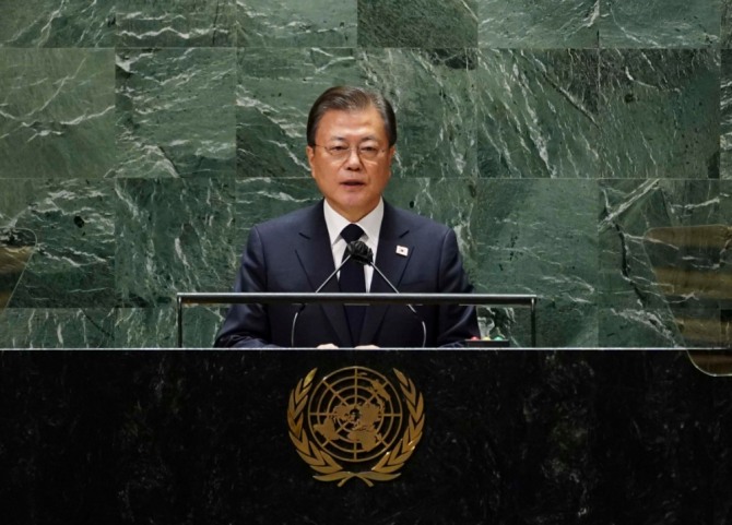 문재인 대통령이 21일(현지 시각) 미국 뉴욕 유엔 총회장에서 기조연설을 하고 있다. 사진=뉴시스