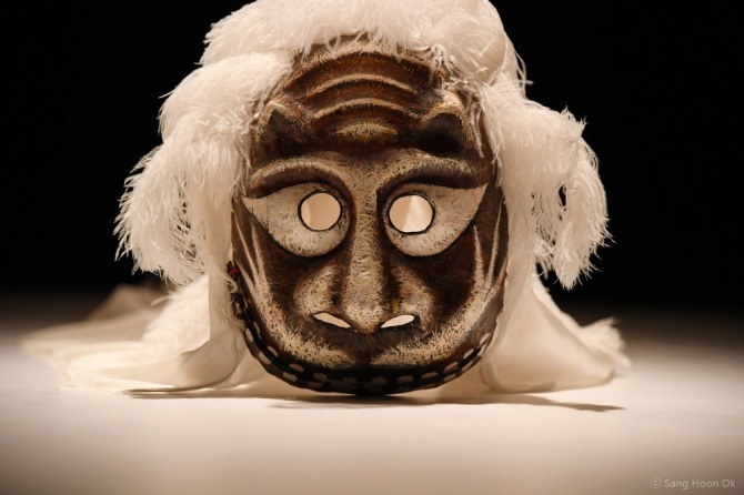 김주빈 안무의 '새다림'