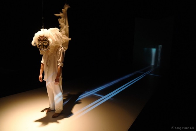 김주빈 안무의 '새다림'