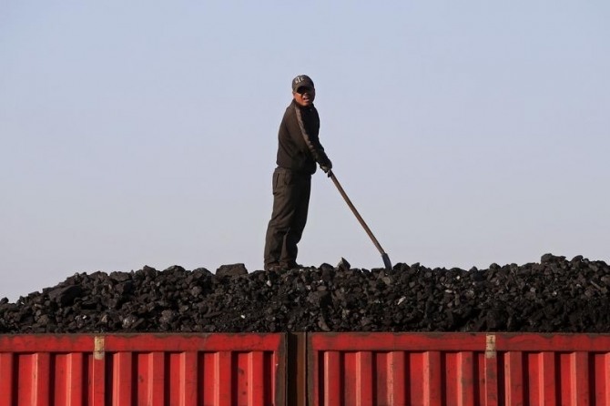중국 전력난으로 낸드플래시 원자재인 '황린'의 생산량이 급감했고, 가격이 급등했다. 사진=로이터