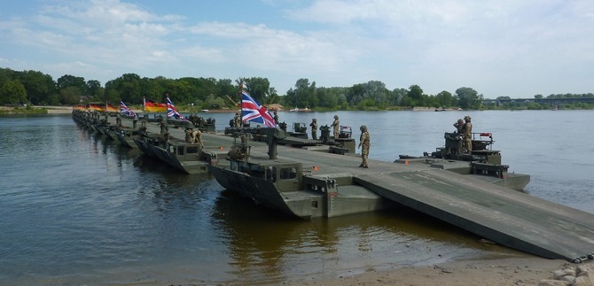 독일군과 영국군이 지난 2016년 폴란드에서 실시된 연합훈연에서 M3를 사용하고 있다. 사진=GDELS
