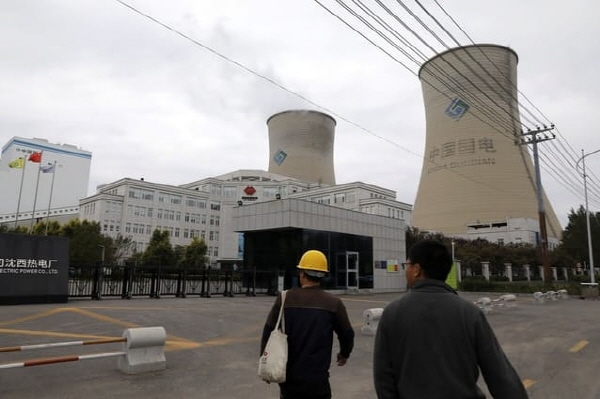 중국 랴오닝성 성도 선양시의 석탄화력발전소 모습. 사진=로이터