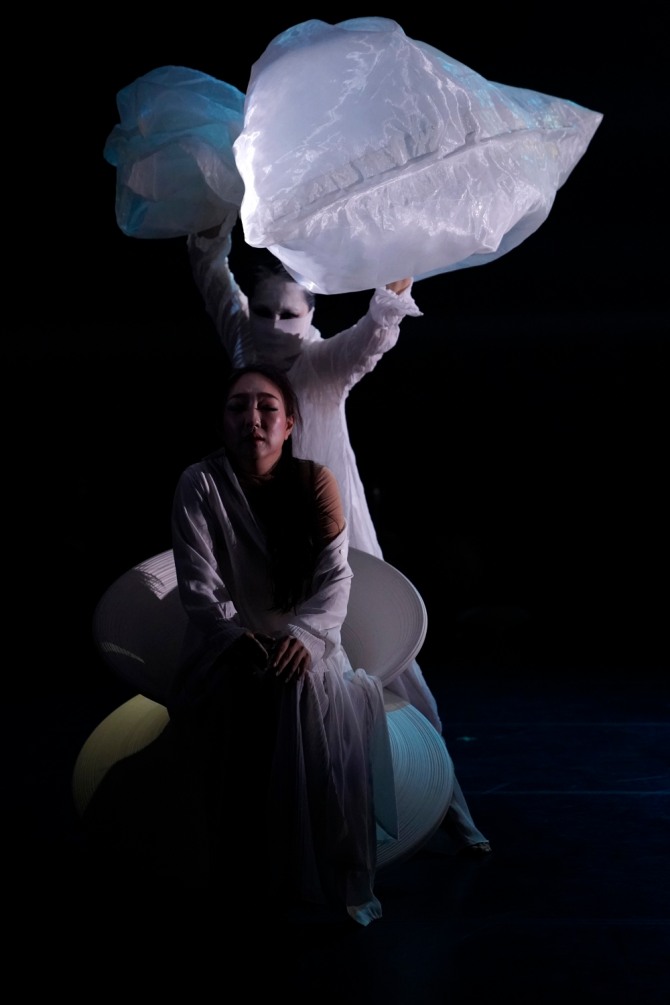 최자인 안무·연출의 'Sibyl : 시빌'