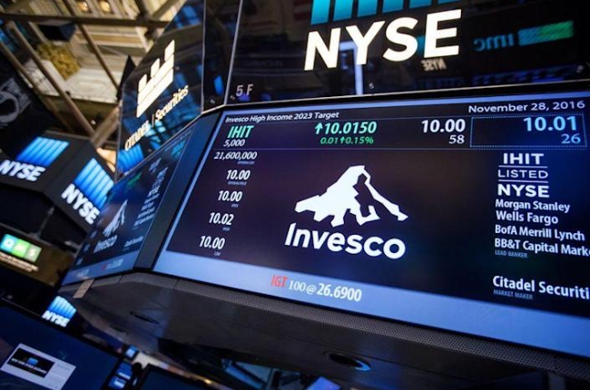 인베스코(Invesco)가 현지시각 18일 비트코인 ​​선물 ETF 출시 경쟁에서 철수하기로 했다고 발표했다.