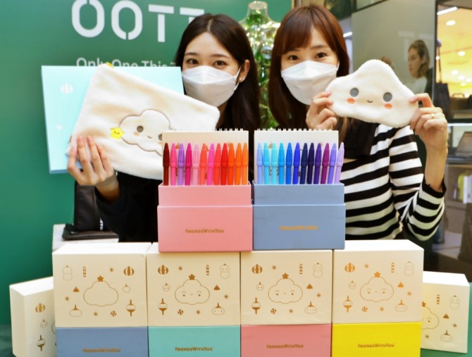 롯데백화점은 오는 11월 7일까지 창립 42주년 기념 행사를 연다. 사진=롯데백화점