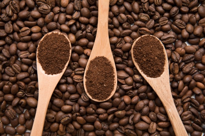 커피 프랜차이즈 업계에서 커피 음료 가격 인상에 대한 가능성이 높아지고 있다. 사진=클립아트코리아