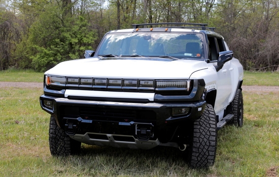 GMC 험머 전기트럭. 사진=로이터