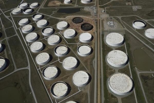 미국 오클라호마 쿠싱에 있는 원유 비축기지 모습. 사진=로이터