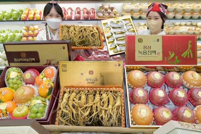 농협 하나로마트는 지난 13일 전 지점에서 설 선물세트 사전 예약 판매에 돌입했다. 사진=농협유통