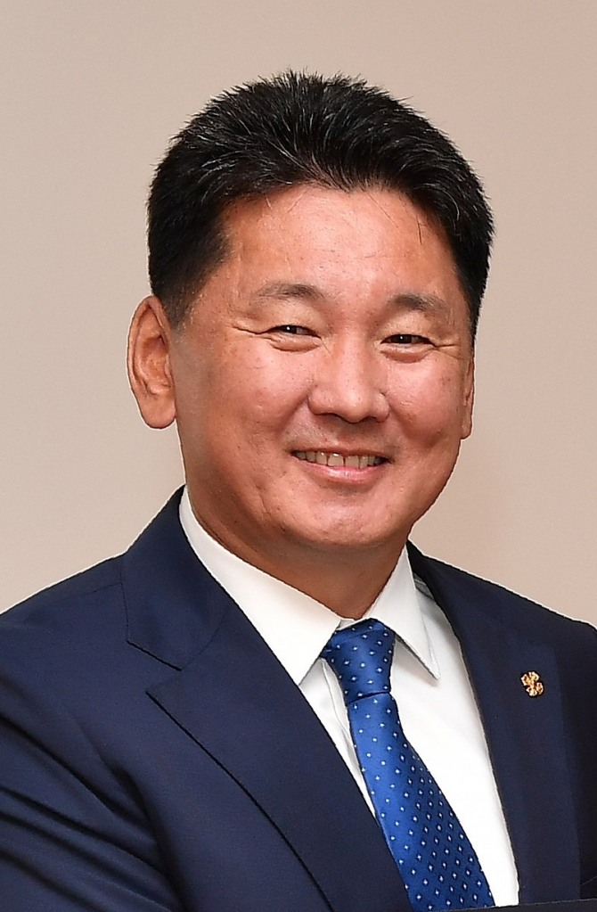 오흐라 후렐수흐 몽골 신임 대통령.