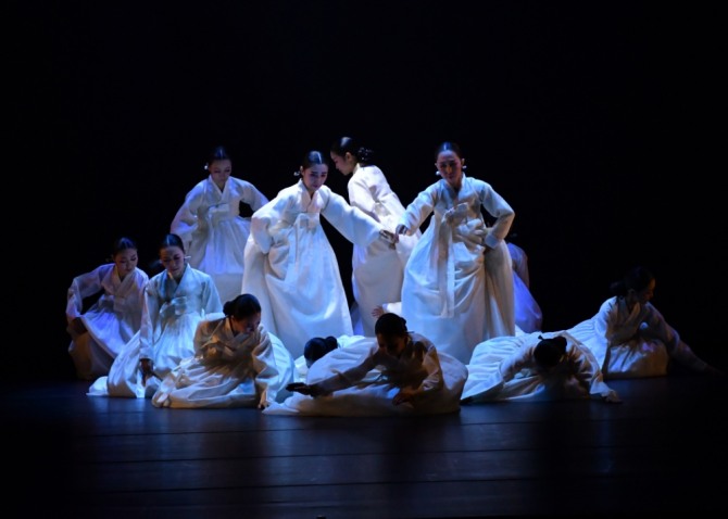 김지영(안무상, 율)