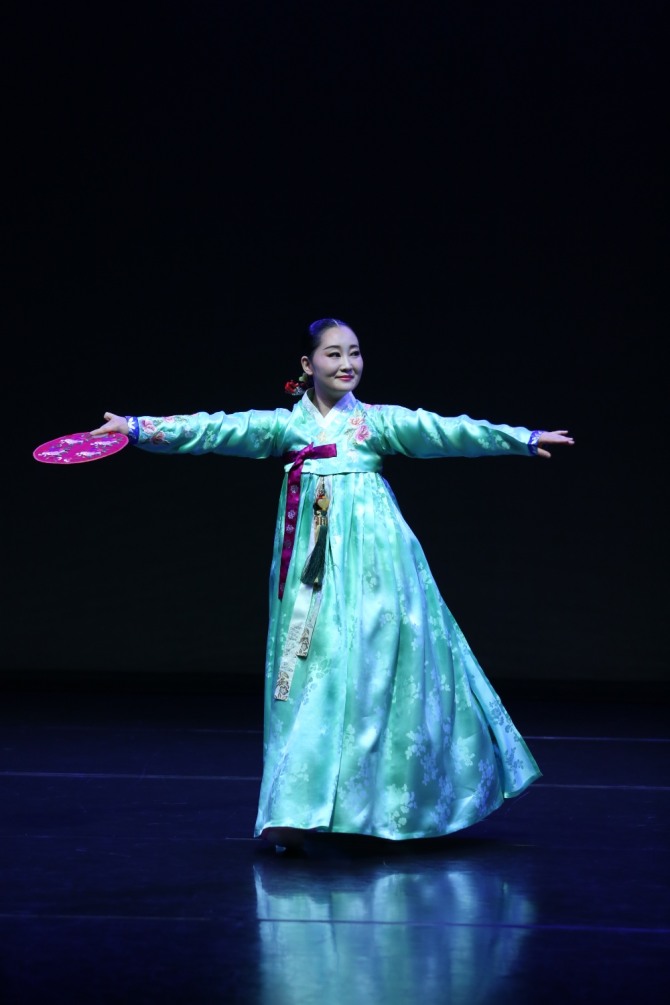 영남산조춤(진주선화무, 성현주)