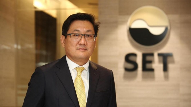태국 증권 거래소(SET)의 파콘 회장은 증권 거래세에 부정적인 입장을 밝혔다.