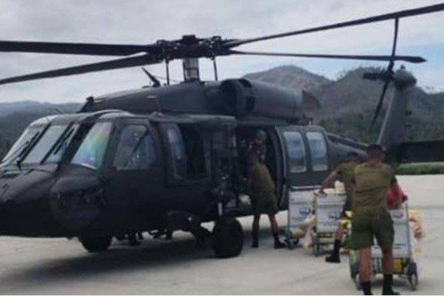 델핀 로렌자나 필리핀 국방장관은 정부가 새로운 S-70i 블랙호크 헬리콥터 32대를 추가로 조달할 것이라고 말했다. 사진=페이스북