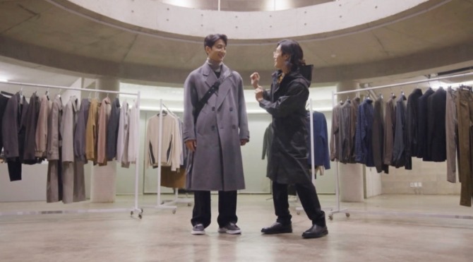 패션전문기업 한섬의 유튜브 콘텐츠 '푸쳐핸썸 게임'. 사진=한섬