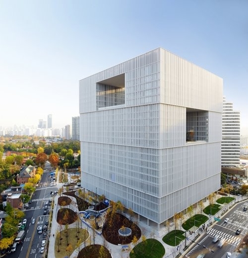 서울 용산구에 위치한 아모레퍼시픽그룹 본사. 사진=연합뉴스