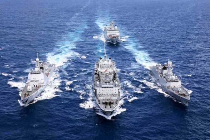 중국 인민해방군 해군의 훈련모습.