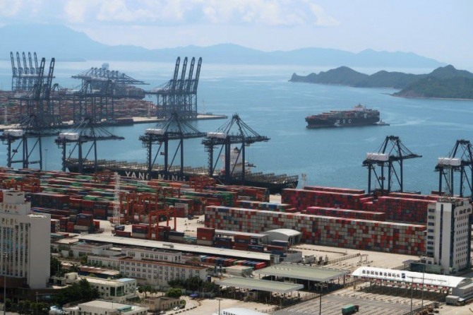 Yantian port in Shenzhen. Photo=Reuters
