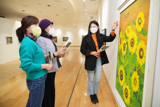 BNK경남은행갤러리의 첫 번째 대관전시인 이수윤 개인전     사진=BNK경남은행갤러리 