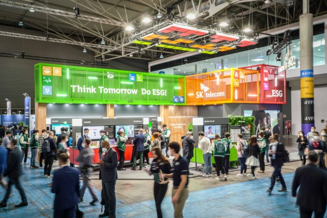 MWC 부대행사로 열린 4YFN 행사장에 마련된 SK텔레콤 ESG부스. 사진=SK텔레콤