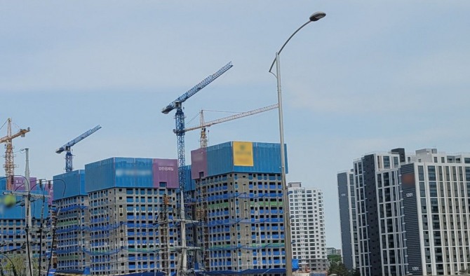 3월 둘째 주에는 파주 운정신도시·인천 연수구 등 전국에서 총 8790세대가 분양될 예정이다. 사진은 운정3지구 아파트 건설 현장 모습. 사진=글로벌이코노믹DB