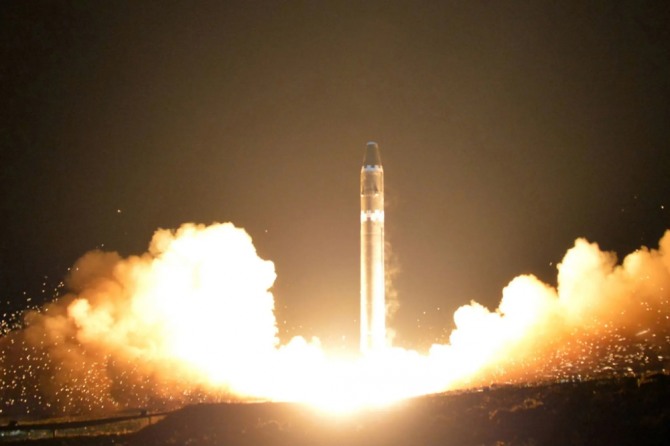 북한이 24일 발사한 대륙간탄도미사일(ICBM). 사진=조선중앙통신