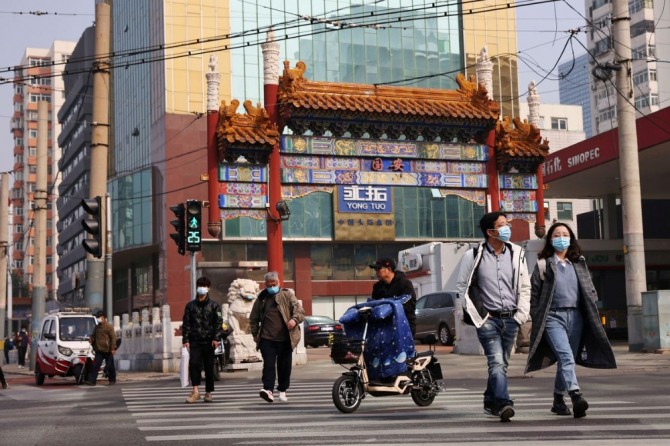 중국 베이징은 코로나19 확산세를 막기 위해 방역 규제 강도를 높이고 있다. 사진=로이터