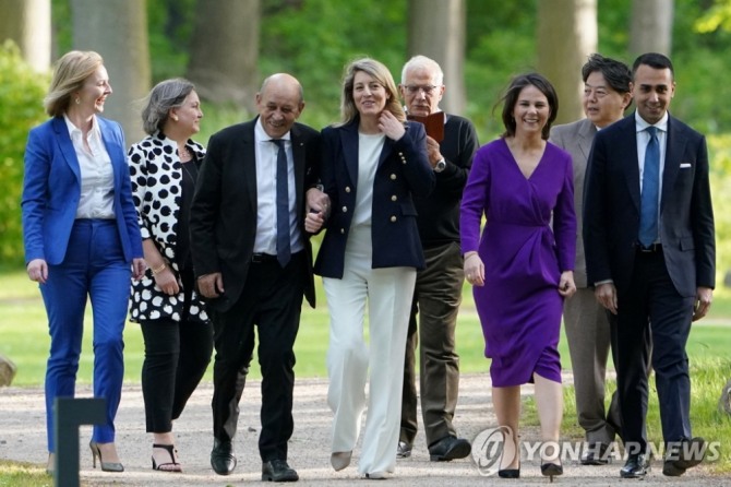 G7 외무장관들 [사진=연합]