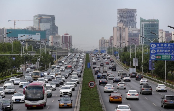 상하이 등 지역의 규제 완화에 따라 5월의 자동차 판매량이 증가했다. 사진=로이터