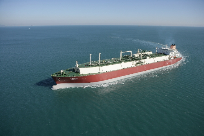 지난 2009년 대우조선해양이 건조해 카타르에 인도한 21만㎥급 초대형 LNG운반선, 사진=대우조선해양