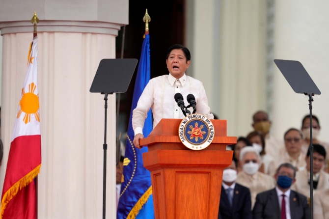 취임 연설하는 마르코스 필리핀 대통령. 사진=연합