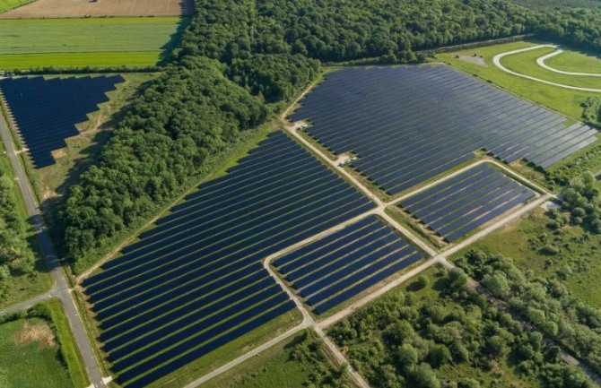 한화 큐에너지(QEnergy)가 설치한 프랑스 노르망디지역 태양광 발전. 사진=큐에너지