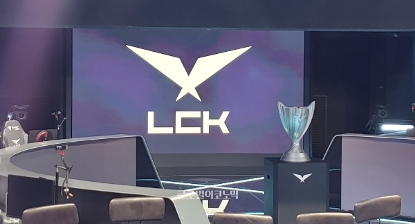 LOL 챔피언스 코리아(LCK)가 열리는 서울 종로구 소재 LOL파크 전경. 사진=이원용 기자