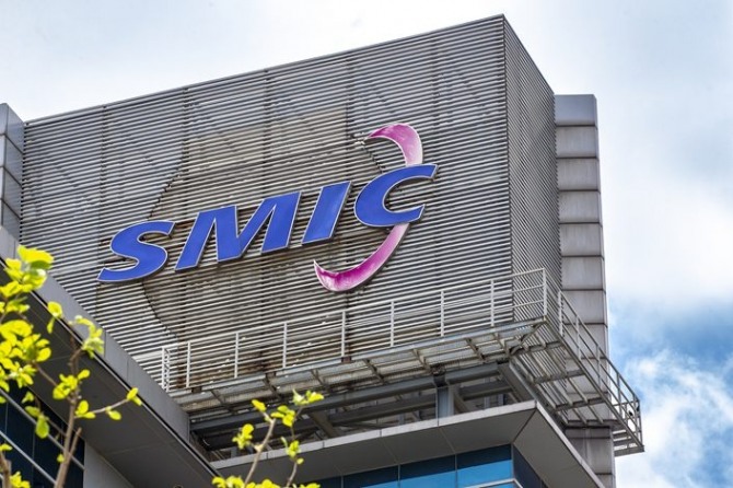 중국 반도체 산업을 이끌고 있는 SMIC.