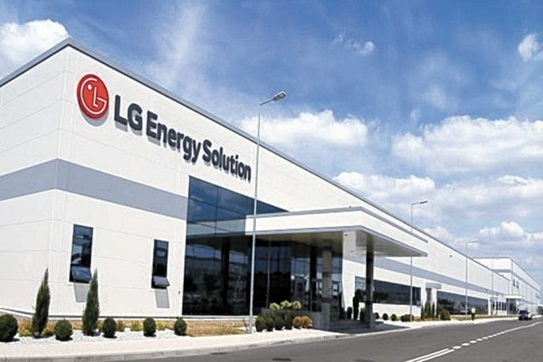 LG에너지솔루션은 폴란드에서 세계 최대 규모(연 70GWh)의 배터리 공장을 가동 중이다. 사진=LG에너지솔루션