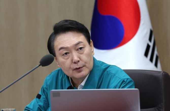 윤석열 대통령이 22일 서울 용산 대통령실에서 열린 을지 국무회의를 주재하고 있다. [사진=뉴시스]