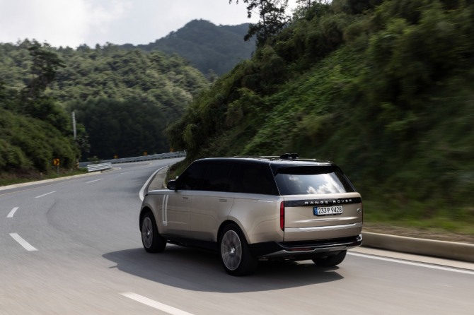 올 뉴 레인지로버. 사진=재규어랜드로버코리아