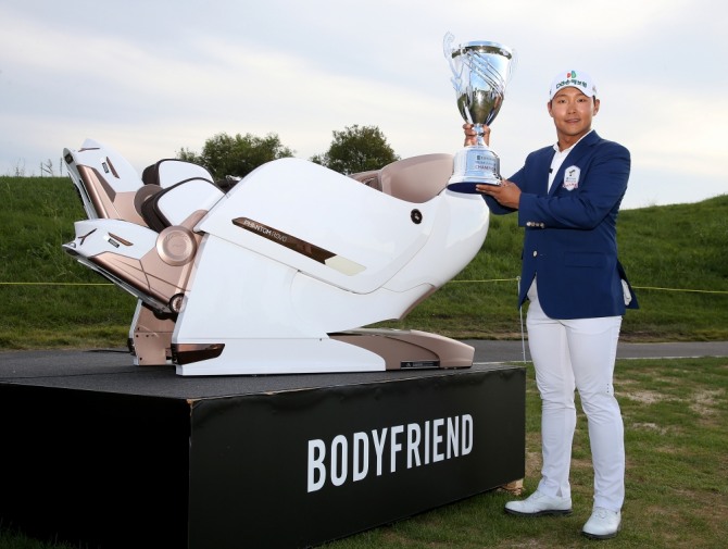 팬텀로보 군산CC오픈 우승자 서요섭. 사진=KPGA 민수용 포토