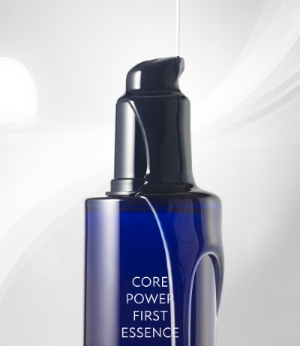 코어 파워 퍼스트 에센스 250ml. 사진=코오롱FnC