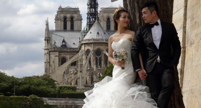 중국의 신혼 부부. 사진=로이터