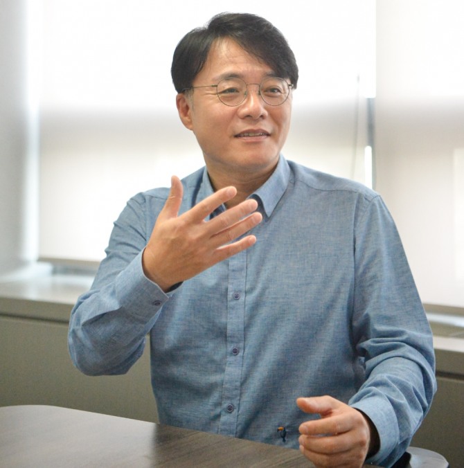 SK㈜ C&C의 환경보호 실천 앱 '행가래'의 개발과 운영을 책임지고 있는 김성한 SK㈜ C&C SV담당. 사진=SK㈜ C&C