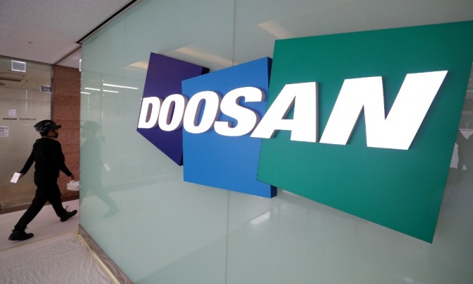 Prosecutors have launched a search and seizure of Doosan Group’s offices. Photo=NEWSIS