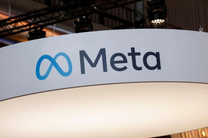 비바 테크놀러지 컨퍼런스에 등장한 메타플랫폼 로고(사진=로이터)