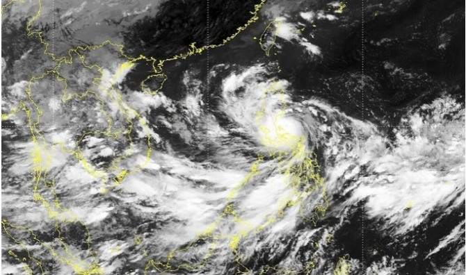 열대성 태풍 '노루'가 필리핀 루손 섬을 강타했다.