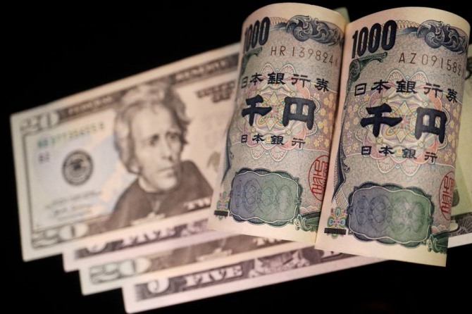 미국 달러화와 일본 엔화. 사진=로이터